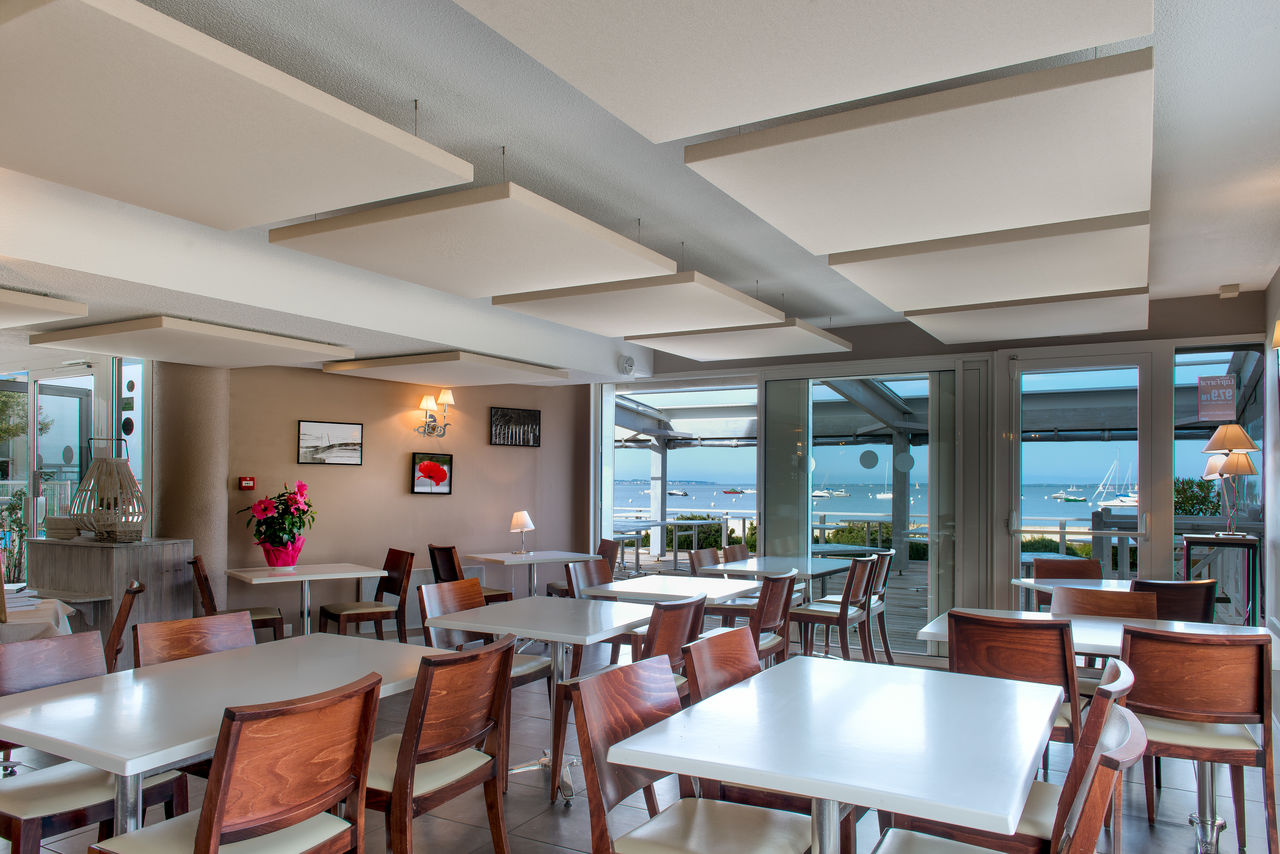 Restaurante vista mar en camping CAPFUN Cenic en Andernos Les Bains.