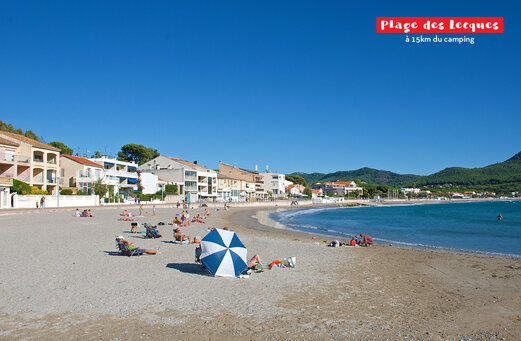 Playa de Les Lecques, hermosa playa de arena para visitar cerca de Saint-Cyr-sur-Mer.