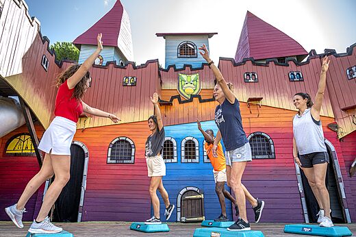Animación fitness en el camping CAPFUN Bonne Etoile en BOIS PLAGE EN RE (17).