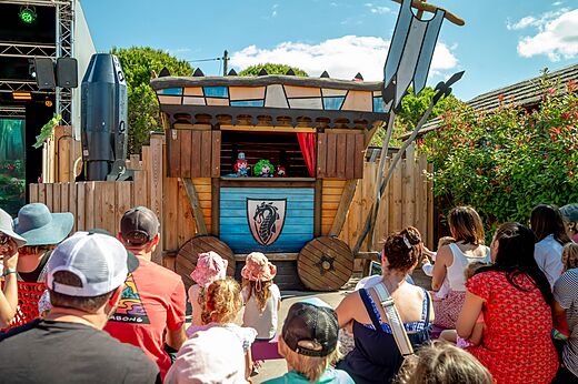 Espectáculo de marionetas para niños en el camping CAPFUN Boucanet en LE GRAU DU ROI (30).