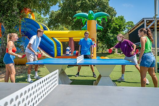 Tenis de mesa, juegos hinchables, VAGUES OCEANES Boudigau, LABENNE OCEAN 40.