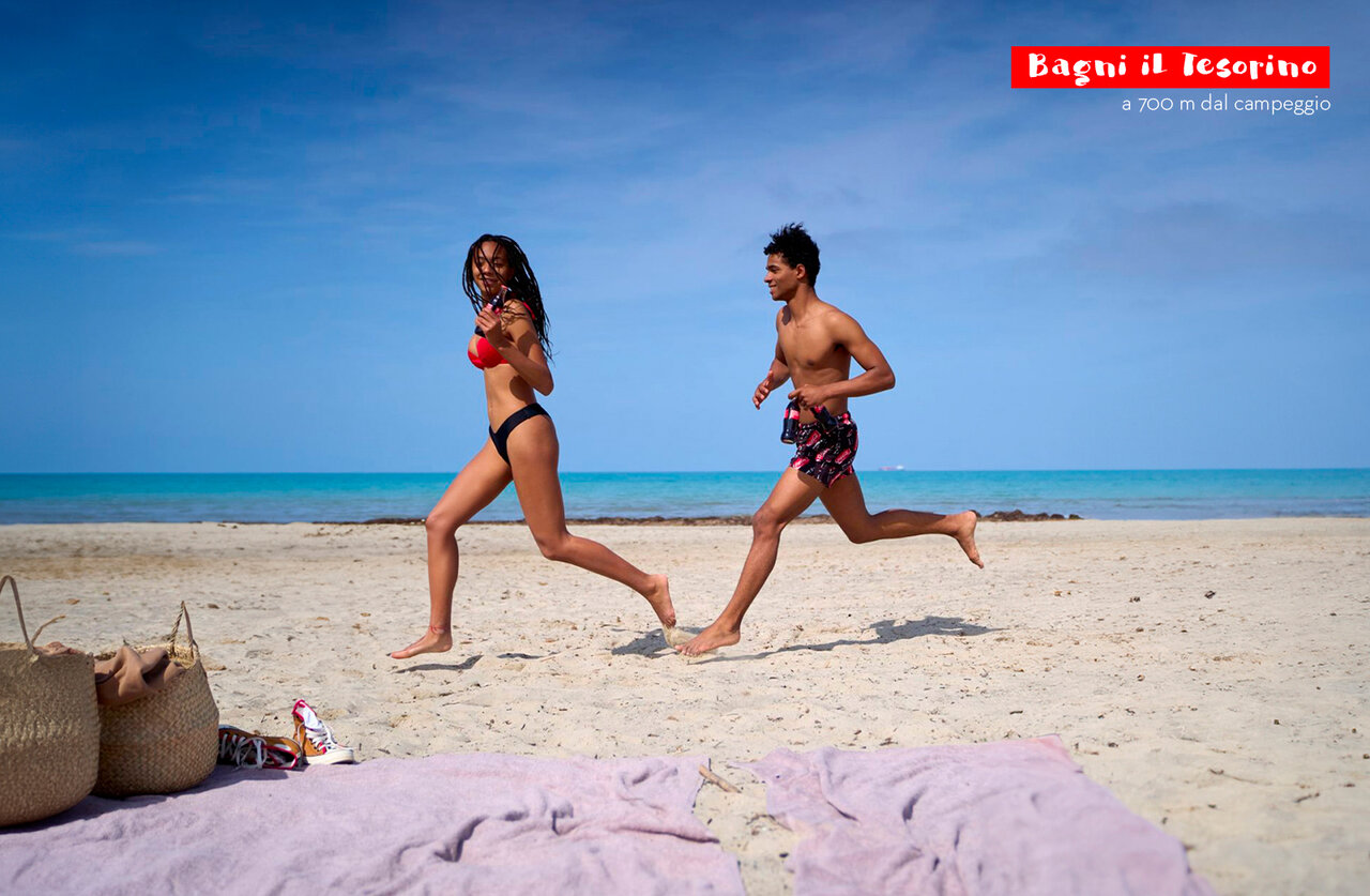 Playa de arena fina Bagni il Tesorino, a 700m del camping, Rosignano Marittimo.