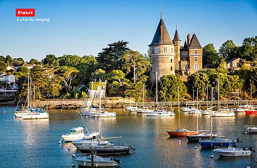 Castillo de Pornic y puerto deportivo, una ciudad para visitar en Loira Atlántico.