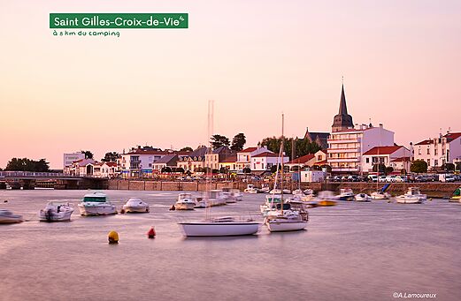 Puerto deportivo de Saint Gilles-Croix-de-Vie, ciudad costera para visitar en Vendée.