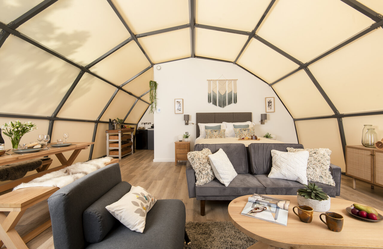 Glamping moderno en el camping CAPFUN UK Clawford Lakes en Clawton, Holsworthy.