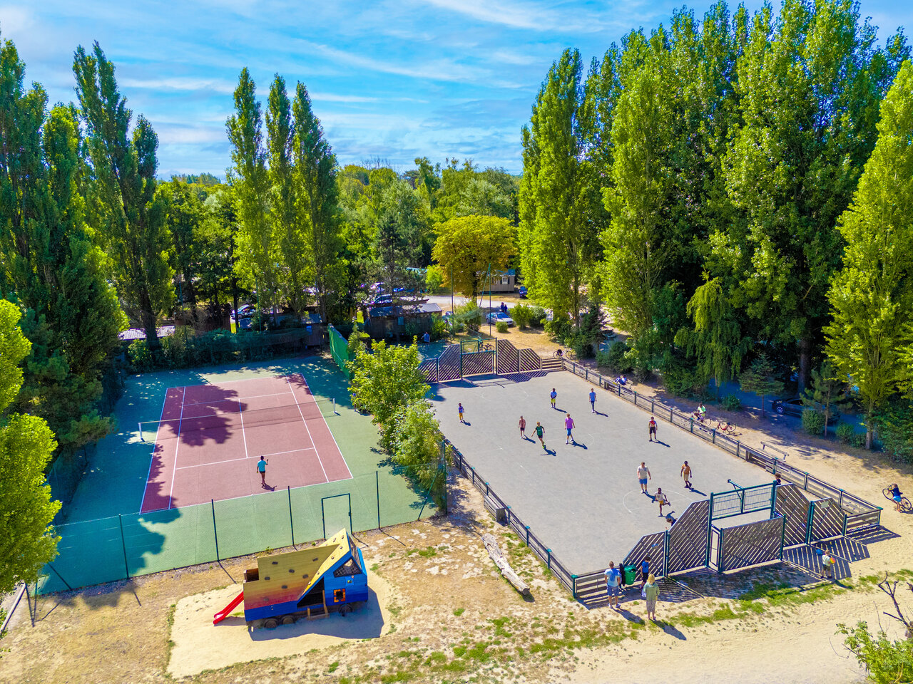 Deportes, juegos en el camping CAPFUN Dune Fleurie en Quend Plage (80).