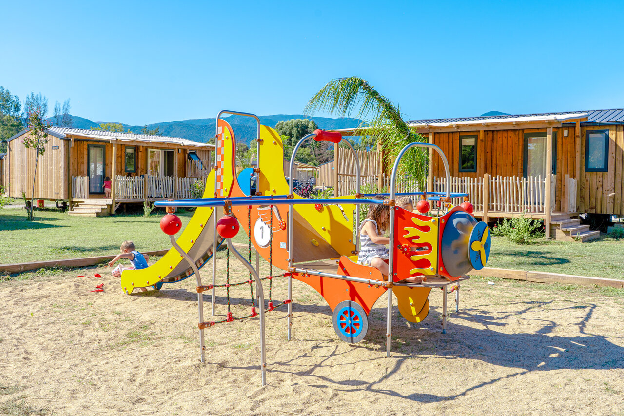 Zona de juegos infantil, mobil-homes, VAGUES OCEANES Au Flamenco, Argel�s-sur-Mer.