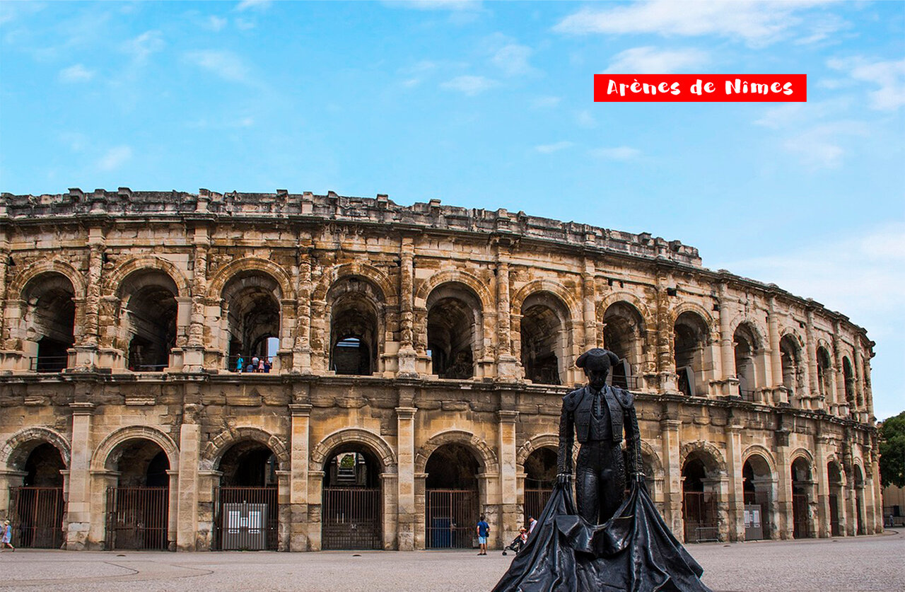 Anfiteatro romano de Nimes, monumento hist�rico para visitar en Occitania.
