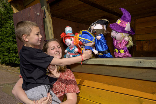 Espectáculo de marionetas para niños en el camping CAPFUN Hautes Coutures en BENOUVILLE (14).