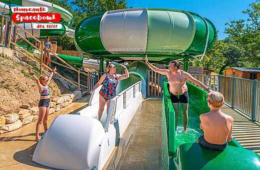 Tobog�n Spacebowl en el camping CAPFUN Lac des 3 Vall�es en Lectoure (32).