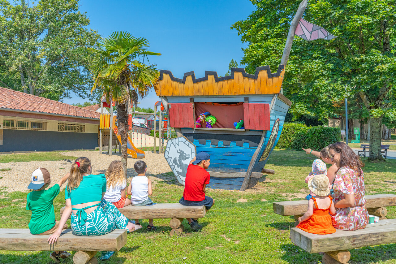 Marionetas, juegos camping CAPFUN Lac de Ribou en Cholet (49).