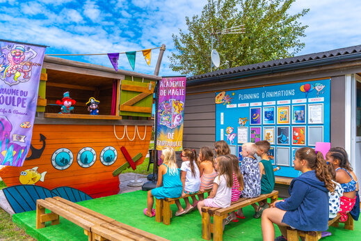 Espectáculo de marionetas para niños en el camping VAGUES OCEANES Licorne en Dunkerque (59).