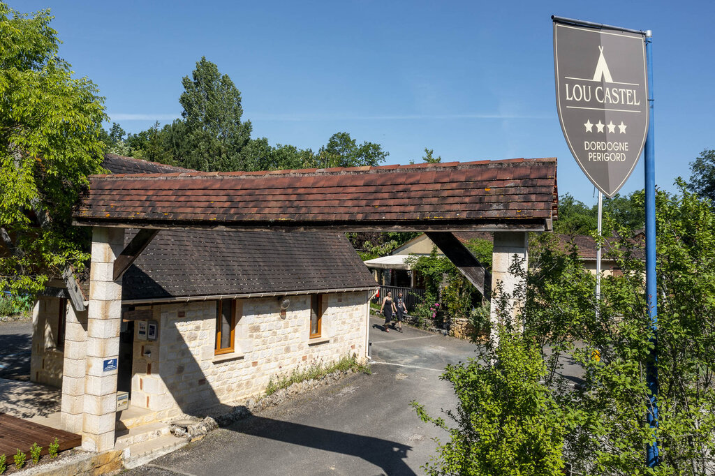 Lou Castel, Camping Aquitania - 31