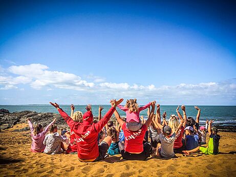 Animaci�n playa en el camping CAPFUN Madrague en PORNIC (44).