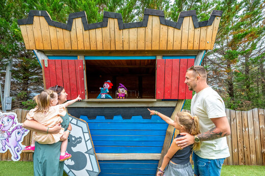 Espectáculo de marionetas para niños en el camping CAPFUN Malissonne en LA CADIERE D'AZUR (83).