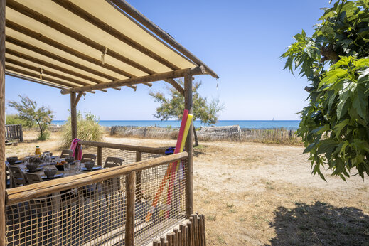Terraza de Mobil-home con mesa, vista mar, CAPFUN Marina d'Aléria en Aleria (20).