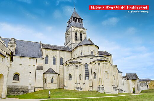 Abadía Real de Fontevraud, monumento histórico para visitar cerca de Saumur, Valle del Loira.