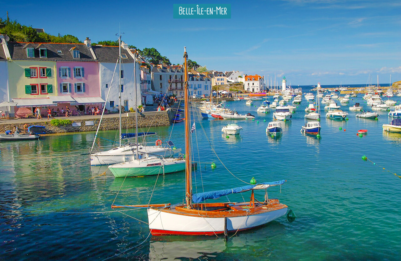 Puerto de Le Palais en Belle-�le-en-Mer, lugar para visitar cerca del camping.