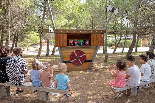 Espect�culo de marionetas para ni�os y adultos en camping CAPFUN La Nautique Narbonne (11).