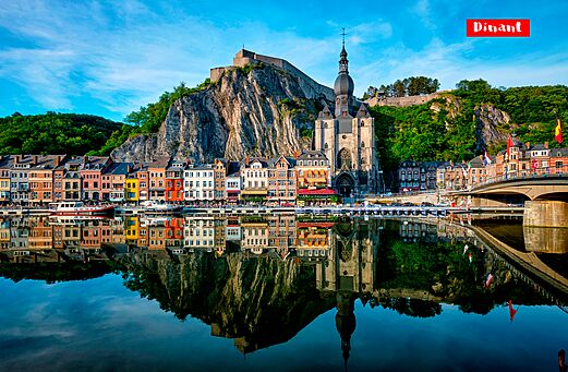 Dinant, su ciudadela, colegiata y casas coloridas a lo largo del Mosa.