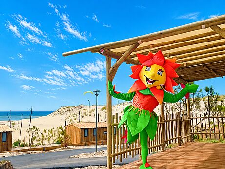Mascota flor, playa en el camping CLICOCHIC Petit Nice en PYLA SUR MER (33).