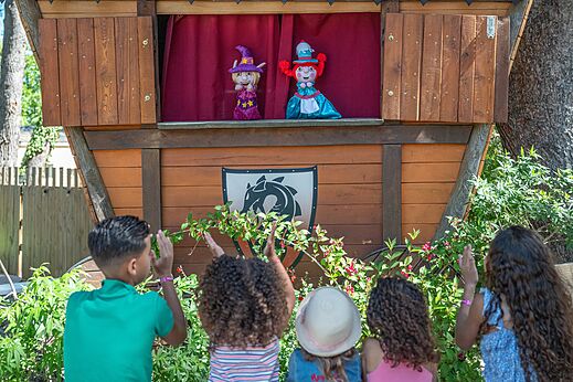 Espectáculo de marionetas para niños en camping CAPFUN Pinèdes du Luberon, PERTUIS (84).