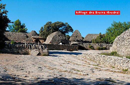 Pueblo de Bories, sitio histórico de piedra seca en Gordes, Provenza.