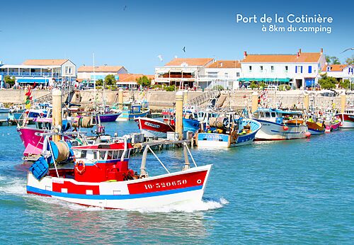 Puerto pesquero colorido de La Cotinière, un lugar para visitar en la isla de Oléron.