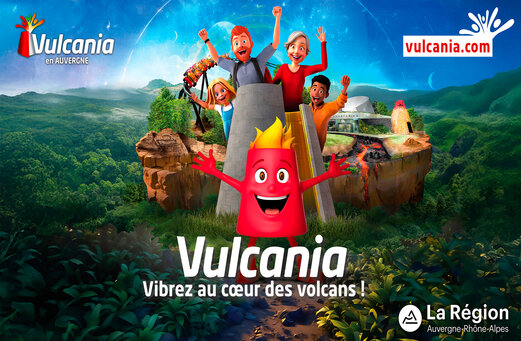 Parque tem�tico Vulcania en Auvernia, con mascota y visitantes felices.