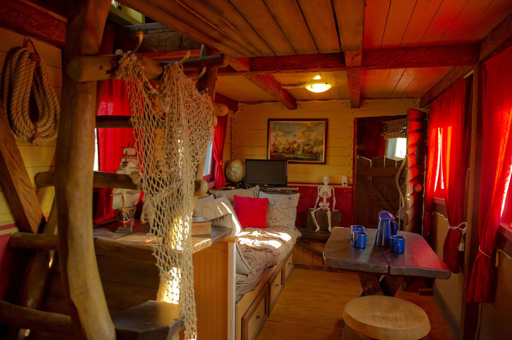 Sagittaire : Maison insolite, Camping Rhone Alpes - 5