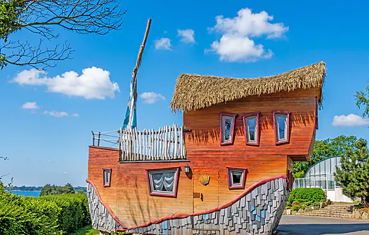 Saint Laurent : Maison de la Sir�ne, Camping Bretagne