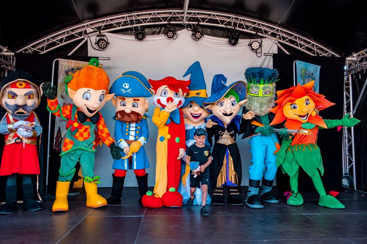 Mascotas y ni�o, animaci�n en camping CAPFUN Sud Land en Labenne-Ocean.