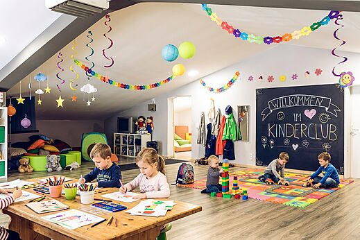Club infantil en el camping CAPFUN Tecklenburg en Tecklenburg-Leeden (49).