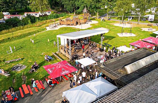 Animaci�n musical, zona de juegos, camping CAPFUN Tecklenburg en Tecklenburg-Leeden (49).