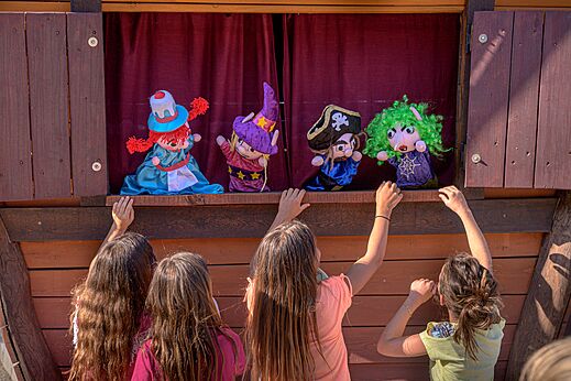 Espectáculo de marionetas para niños en el camping CAPFUN Ullule, Tournon d'Agenais (47).